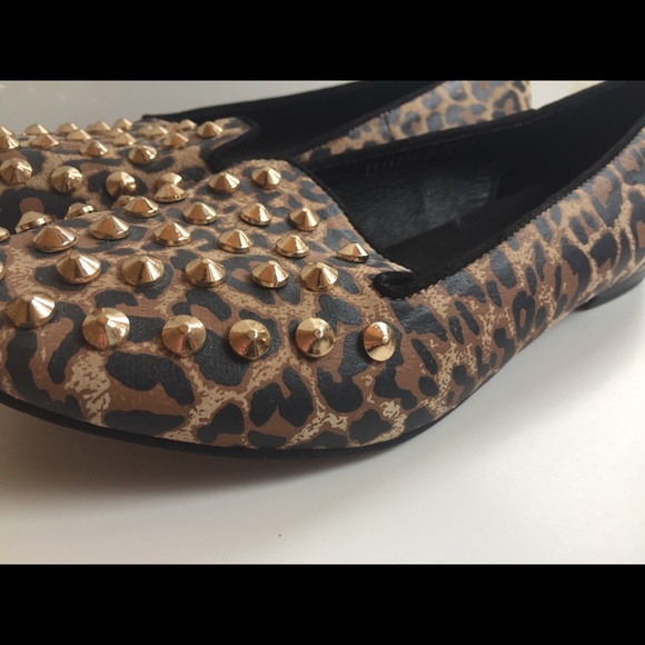 Vanilla Suite Leopard Studded Flats - Picture 3 of 5
